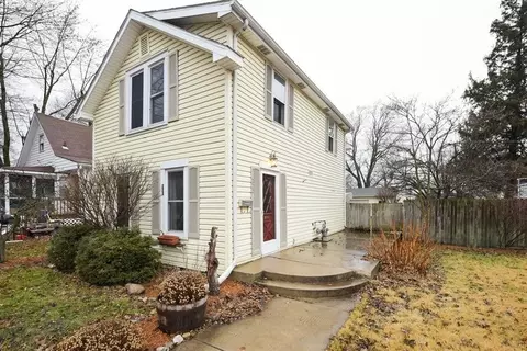 222 E Beam St, Porter, IN 46304 photo 1