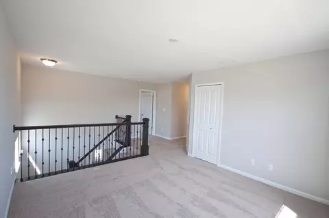 6372 Amanda Dr, Portage, IN 46368 photo 5