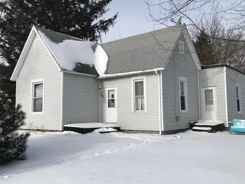 107 W 3rd St, Fowler, IN 47944 photo 1