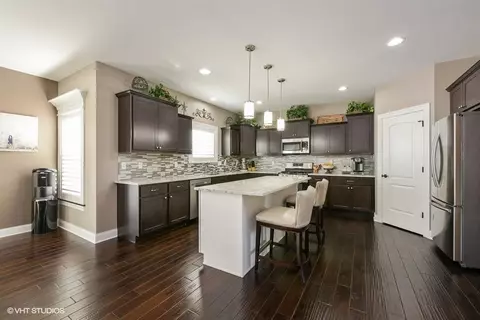 9791 Garden Way, Saint John, IN 46373 photo 8