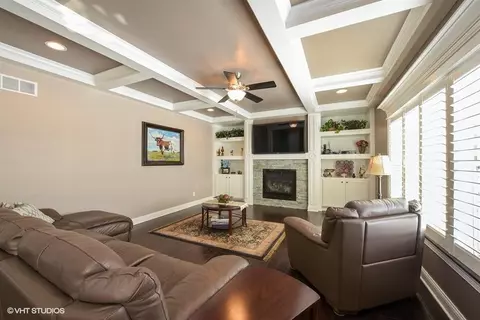 9791 Garden Way, Saint John, IN 46373 photo 6