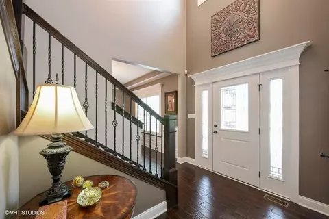 9791 Garden Way, Saint John, IN 46373 photo 2