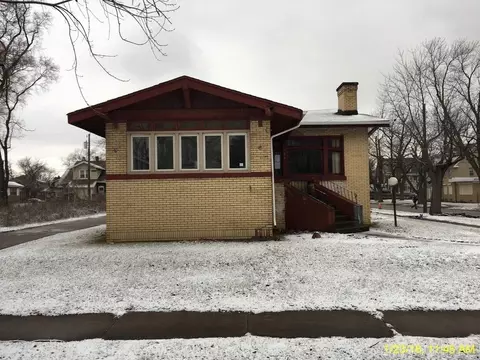 704 Fillmore St, Gary, IN 46402 photo 2