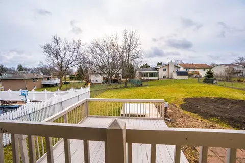 3129 Devonshire Cir, Crown Point, IN 46307 photo 7