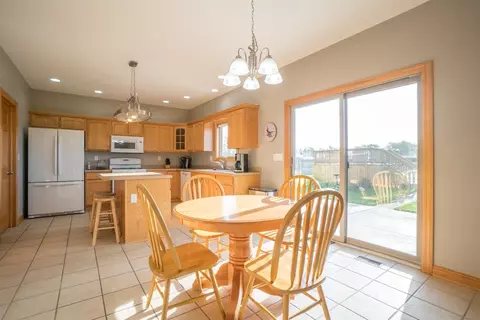 10075 Springlake Rd, Saint John, IN 46373 photo 7