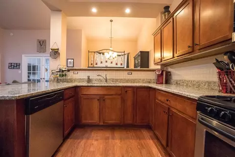 524 Aster Ln, Griffith, IN 46319 photo 8