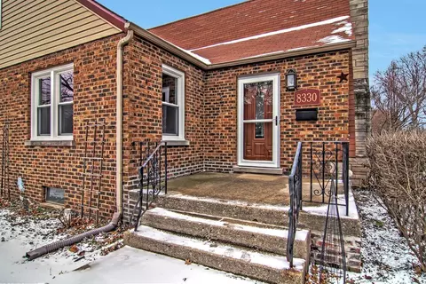 8330 Baring Ave, Munster, IN 46321 photo 2