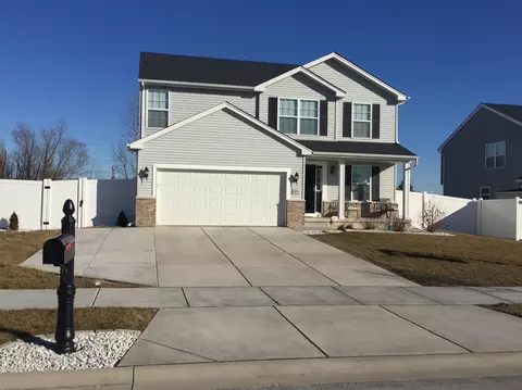 13151 Hayes St, Crown Point, IN 46307 photo 1