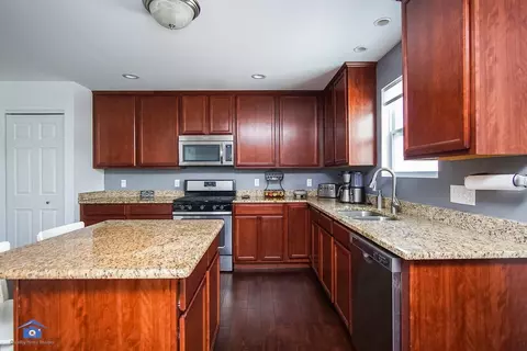 13151 Hayes St, Crown Point, IN 46307 photo 5