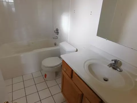 2044 Adams St, Gary, IN 46407 photo 7