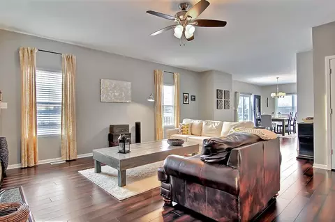 13036 Cleveland St, Crown Point, IN 46307 photo 4