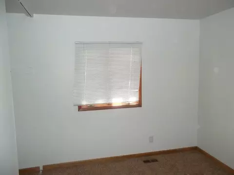 700 Darcy Ln, Griffith, IN 46319 photo 9