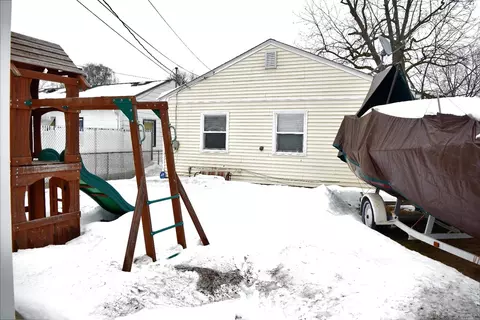7536 Beech Ave, Hammond, IN 46324 photo 10