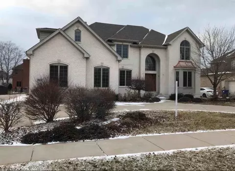 9938 Sequoia Ln, Munster, IN 46321 photo 1