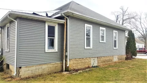 610 E State St, Morocco, IN 47963 photo 4