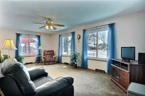 445 Northgate Dr, Crown Point, IN 46307 photo 9