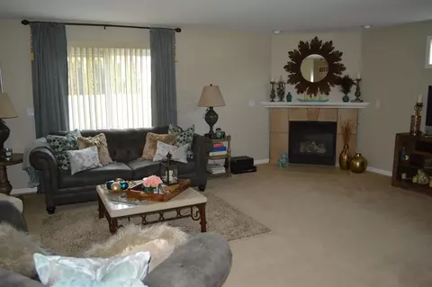 210 E 125th Ave, Crown Point, IN 46307 photo 10