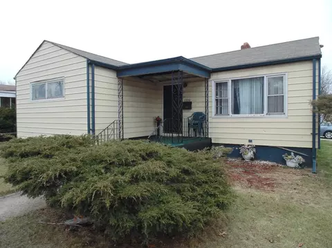 1700 Roosevelt Pl, Gary, IN 46404 photo 1