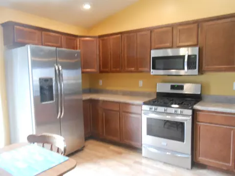 1222 Thistle Ave, Griffith, IN 46319 photo 9