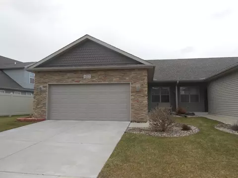1222 Thistle Ave, Griffith, IN 46319 photo 2