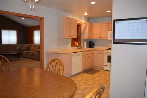 452 Willow Ln, Dyer, IN 46311 photo 7