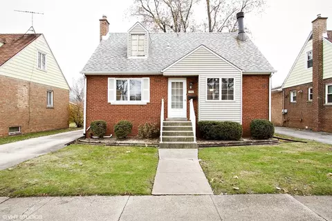17815 Exchange Ave, Lansing, IL 60438 photo 1