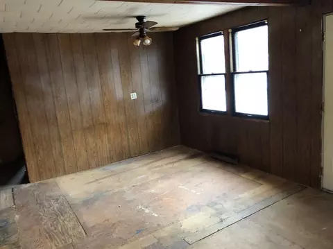 161 Monroe St, Porter, IN 46304 photo 4
