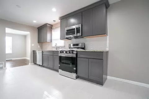 218 N Jay St, Griffith, IN 46319 photo 6