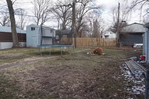 4623 Roosevelt Pl, Gary, IN 46408 photo 5