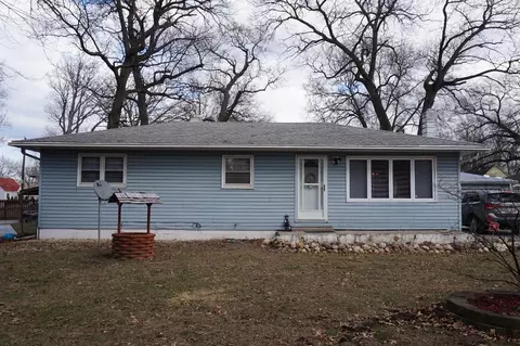 4623 Roosevelt Pl, Gary, IN 46408 photo 2