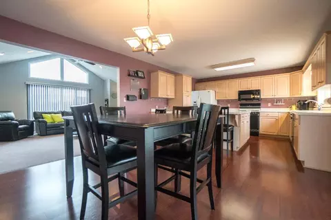 706 N Forest Ave, Griffith, IN 46319 photo 7