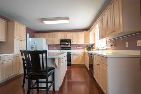 706 N Forest Ave, Griffith, IN 46319 photo 9