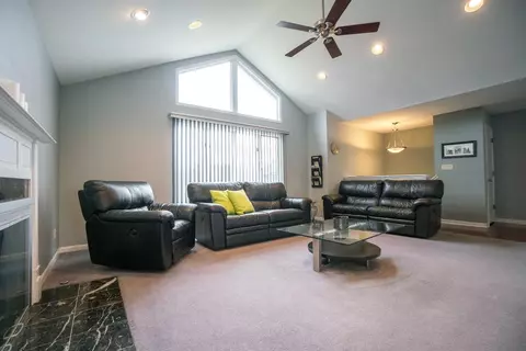 706 N Forest Ave, Griffith, IN 46319 photo 4