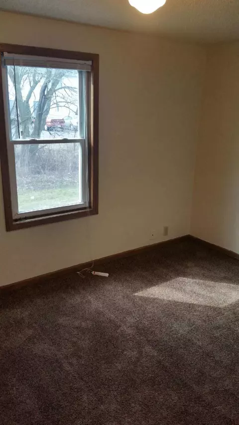 16 Maxwell St, Hebron, IN 46341 photo 9