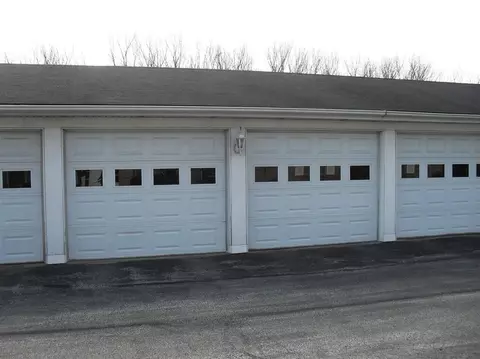 2640 Georgetowne Dr #C1, Highland, IN 46322 photo 10