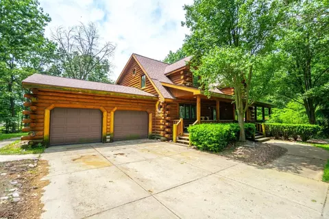 1423 E 950, Wheatfield, IN 46392 photo 1