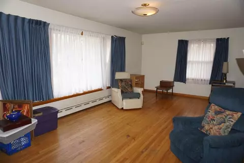 150 N Henry St, Gary, IN 46403 photo 5