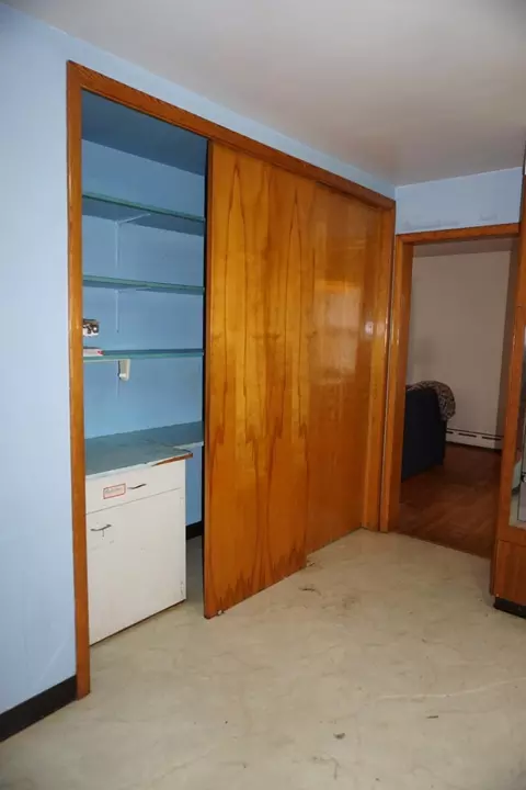 150 N Henry St, Gary, IN 46403 photo 8