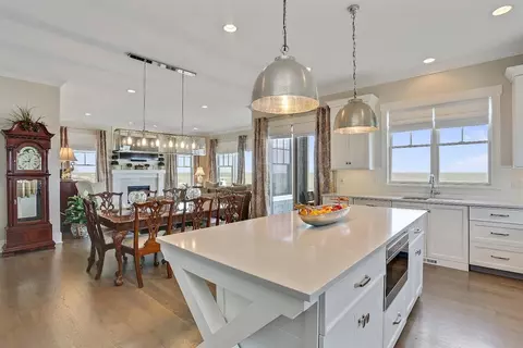 2116 Lake Shore Dr, Long Beach, IN 46360 photo 5
