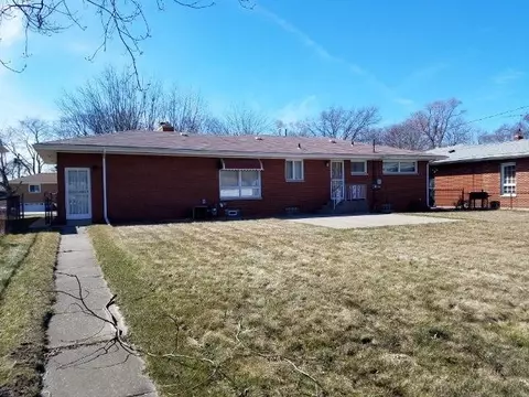 1325 Wallace St, Gary, IN 46404 photo 2