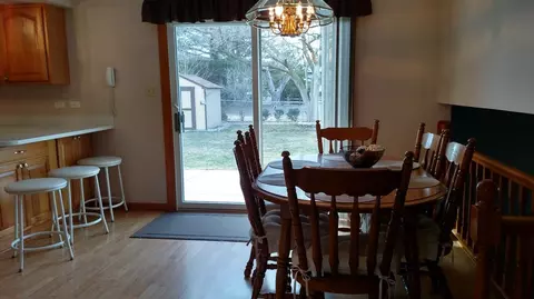 715 Cherry Hill Rd, Dyer, IN 46311 photo 6