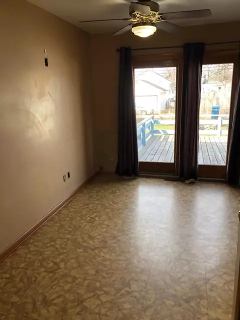 340 N Elmer St, Griffith, IN 46319 photo 8