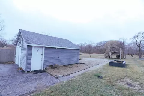 3348 Burr St, Gary, IN 46406 photo 4