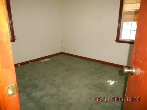 3247 W 40th Ave, Gary, IN 46408 photo 9