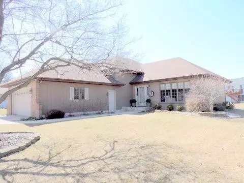 638 Heather Ct, Griffith, IN 46319 photo 1