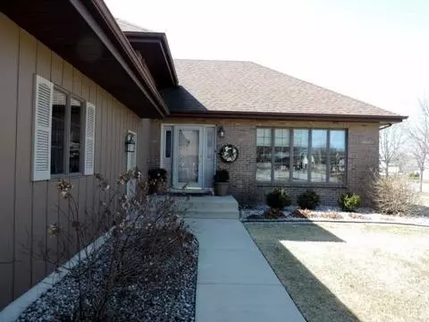 638 Heather Ct, Griffith, IN 46319 photo 2