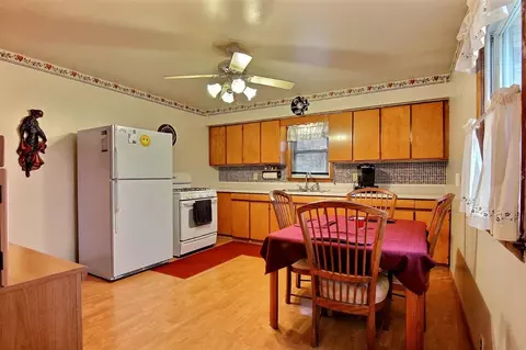 446 Florence St, Hammond, IN 46324 photo 7