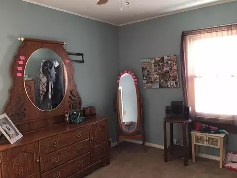 706 E Washington St, Knox, IN 46534 photo 6