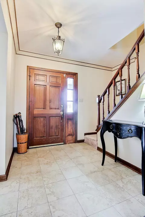 302 N Griffith Blvd, Griffith, IN 46319 photo 10