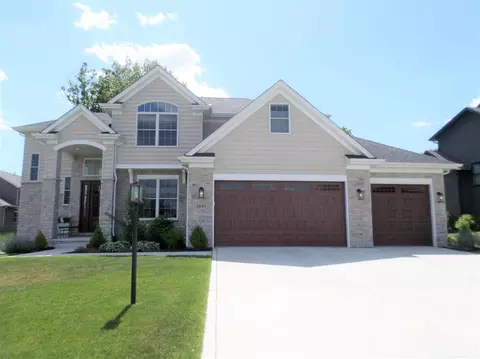 2085 S Feather Rock Dr, Crown Point, IN 46307 photo 1